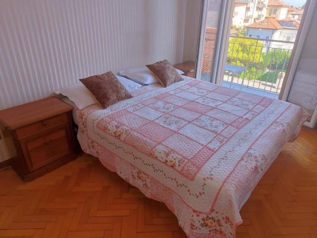 Linda'S Apparment Rooms Mestre Exterior photo